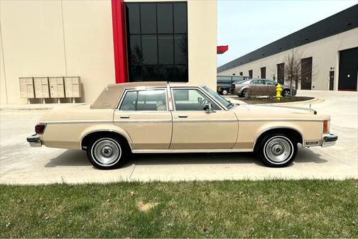 1979 Lincoln Versailles