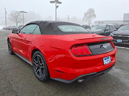2023 Ford Mustang EcoBoost