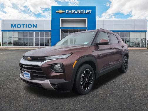 Mahogany Red Metallic 2023 Chevrolet Trailblazer LT