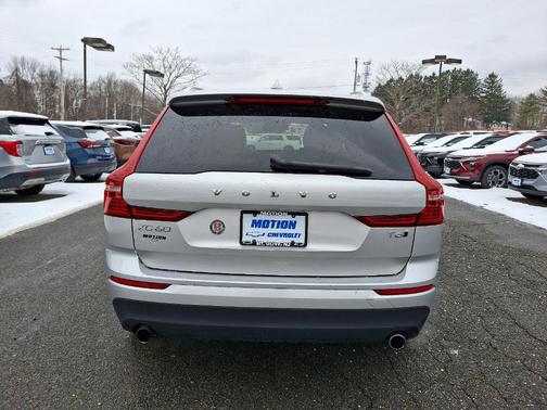 2019 Volvo XC60 T6 Momentum