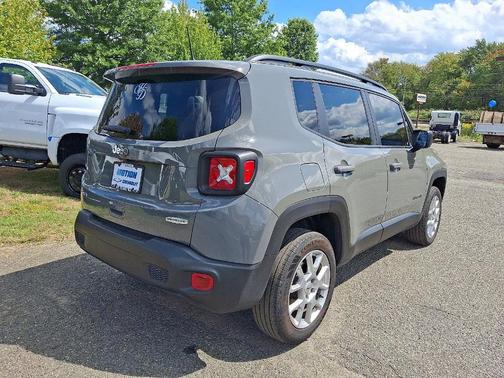 2022 Jeep Renegade Latitude
