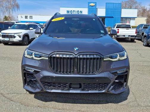 2021 BMW X7 M50i