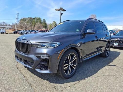 2021 BMW X7 M50i