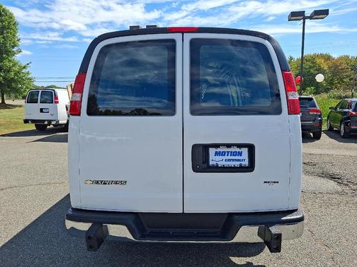 2023 Chevrolet Express 2500 Work Van