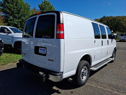 2023 GMC Savana 2500 Work Van