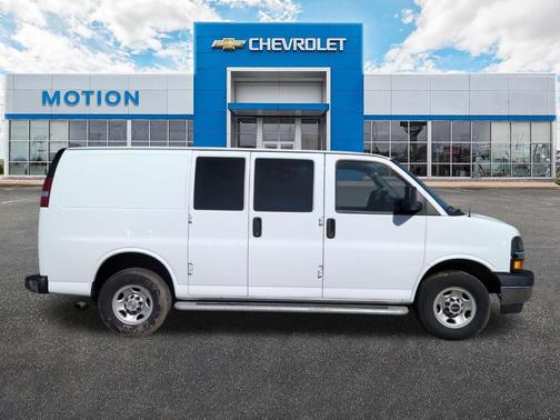 2024 Chevrolet Express 2500 Work Van