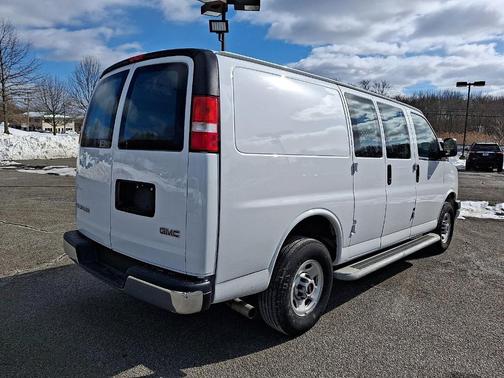 2024 GMC Savana 2500 Work Van