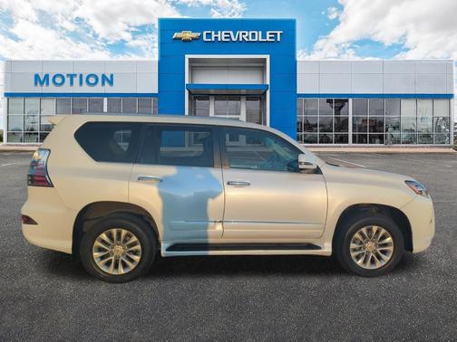 2017 Lexus GX 460 Base