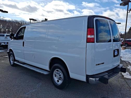 2024 Chevrolet Express 2500 Work Van
