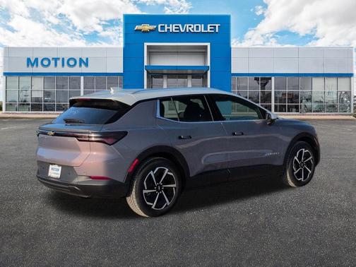 2026 Chevrolet Equinox EV LT 2