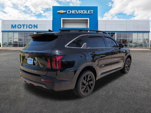 Ebony Black 2022 Kia Sorento S