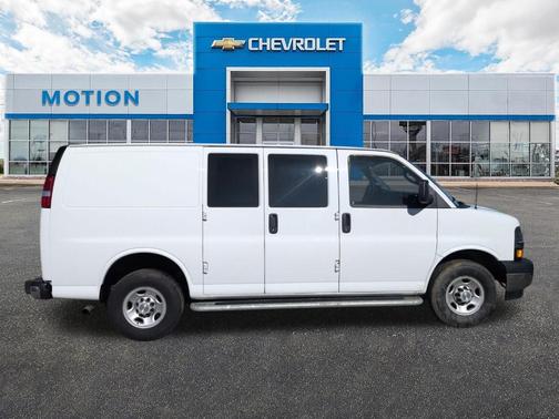 2024 Chevrolet Express 2500 Work Van