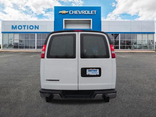 2024 Chevrolet Express 2500 Work Van