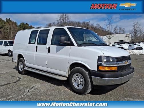 2024 Chevrolet Express 2500 Work Van