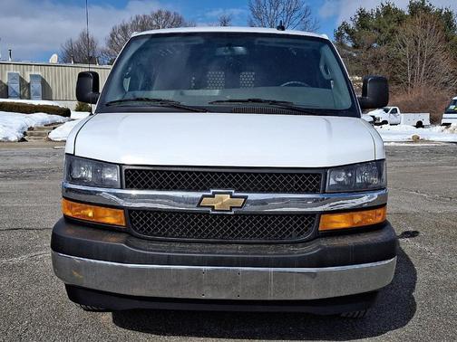 2024 Chevrolet Express 2500 Work Van