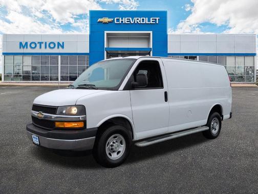 2024 Chevrolet Express 2500 Work Van
