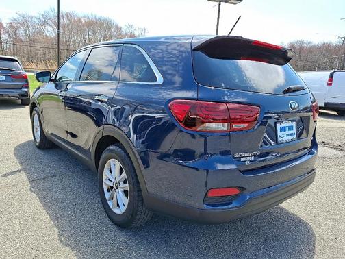 2019 Kia Sorento LX