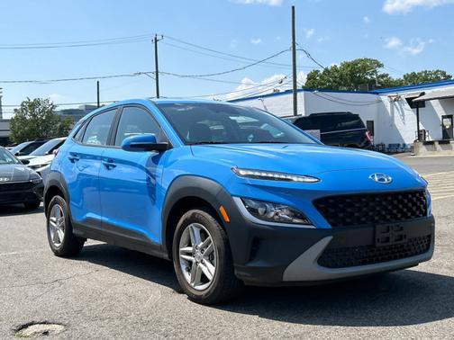 2022 Hyundai KONA SE