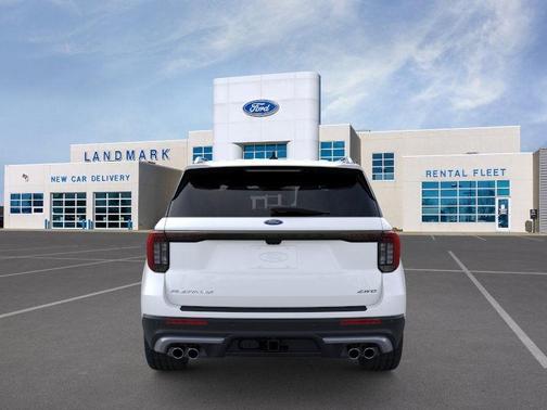 2025 Ford Explorer Platinum