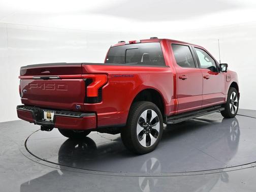 2023 Ford F-150 Lightning Platinum