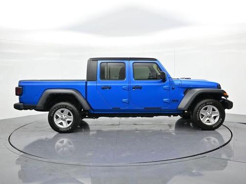 2023 Jeep Gladiator Sport