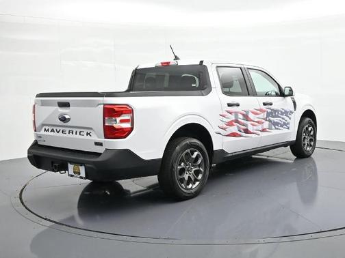 OXFORD WHITE 2023 Ford Maverick XLT