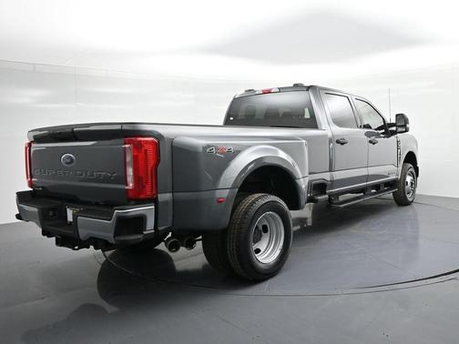 2025 Ford F-350 XLT