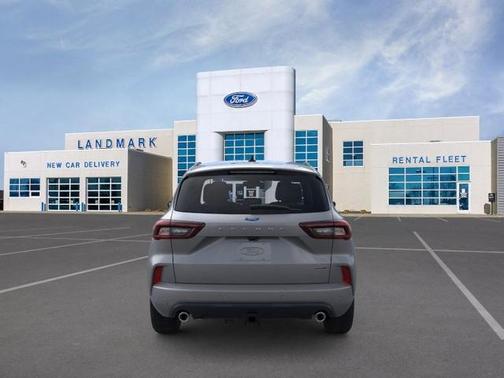 2026 Ford Escape ST-Line Elite