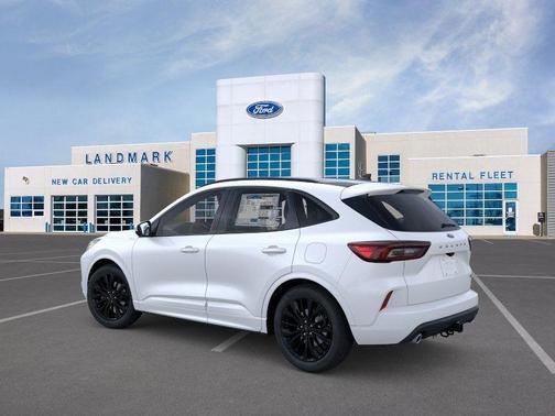 2026 Ford Escape ST-Line Elite
