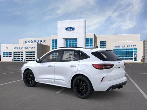 2026 Ford Escape ST-Line Elite