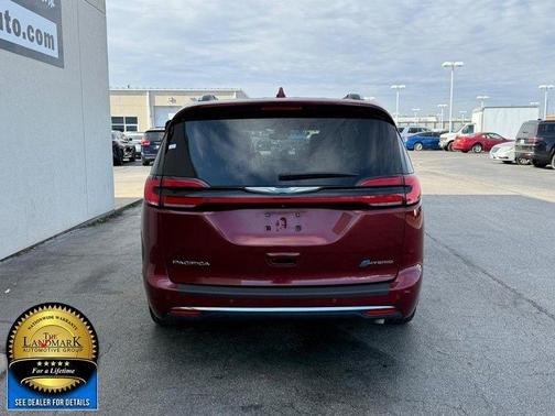2021 Chrysler Pacifica Hybrid Touring L