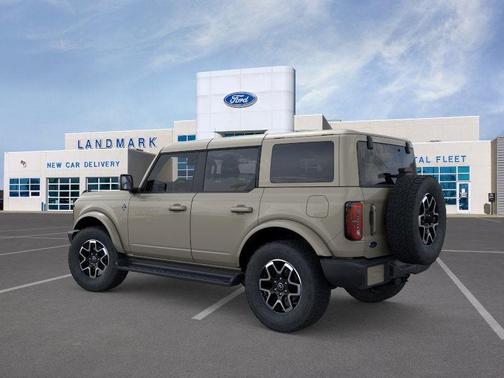 2025 Ford Bronco Outer Banks