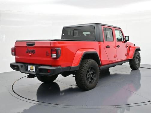 2021 Jeep Gladiator Sport