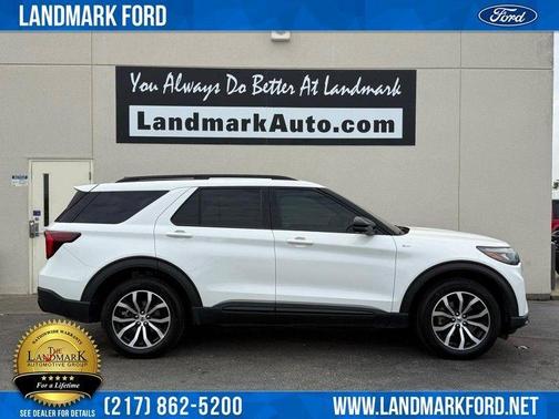 2025 Ford Explorer ST-Line