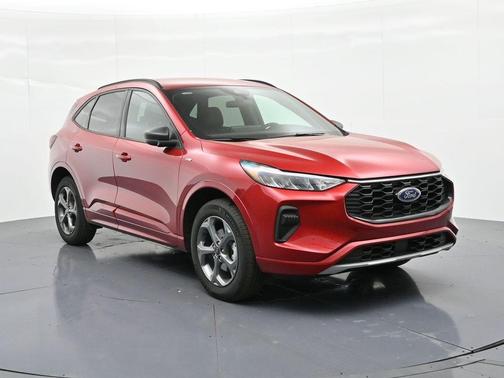 Rapid Red Metallic Tinted Clearcoat 2024 Ford Escape ST-Line