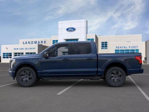 2025 Ford F-150 Lightning Flash