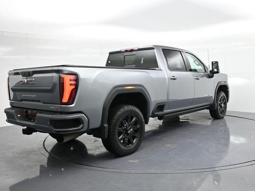 2024 GMC Sierra 2500 AT4