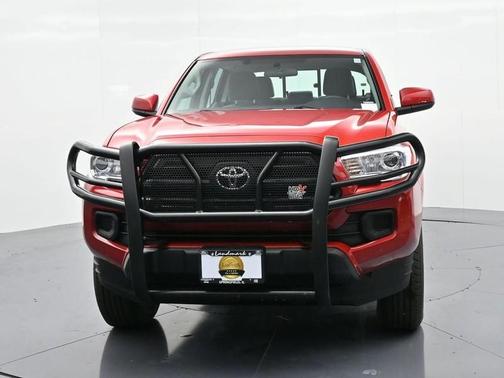 2017 Toyota Tacoma SR