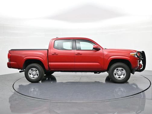 2017 Toyota Tacoma SR