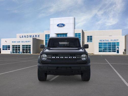 2025 Ford Bronco Base