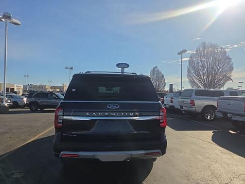 2023 Ford Expedition Platinum