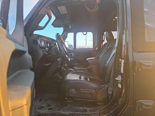 2023 Jeep Wrangler Rubicon 392