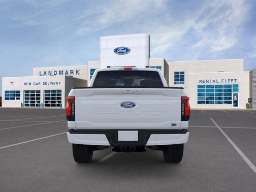 2025 Ford F-150 Lightning Flash