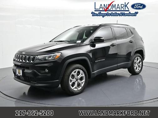 Diamond Black 2025 Jeep Compass LATITUDE