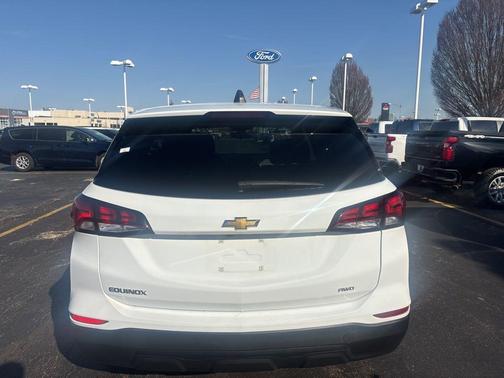 2023 Chevrolet Equinox LS