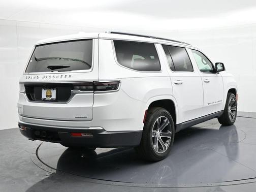 2022 Jeep Grand Wagoneer Series I