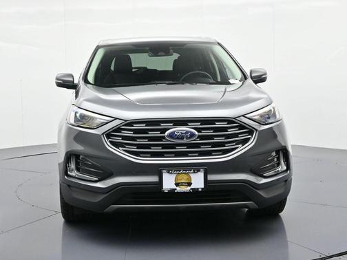 Gray Metallic 2024 Ford Edge Titanium