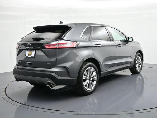Gray Metallic 2024 Ford Edge Titanium
