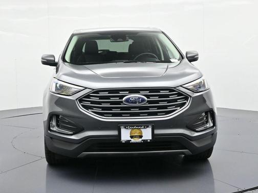 Gray Metallic 2024 Ford Edge Titanium