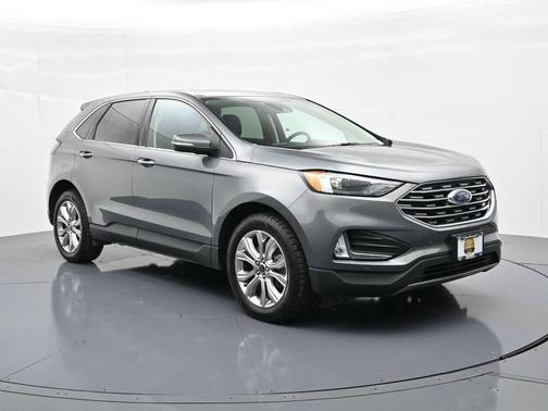 Gray Metallic 2024 Ford Edge Titanium